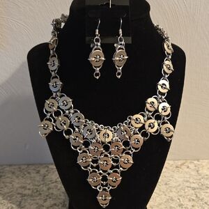 Elegant Silver Statement Necklace & Earring Set – Bold Layered Jewelry